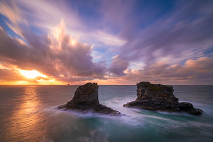 Sea-Stack-Bedruthan-Steps-Cornwall